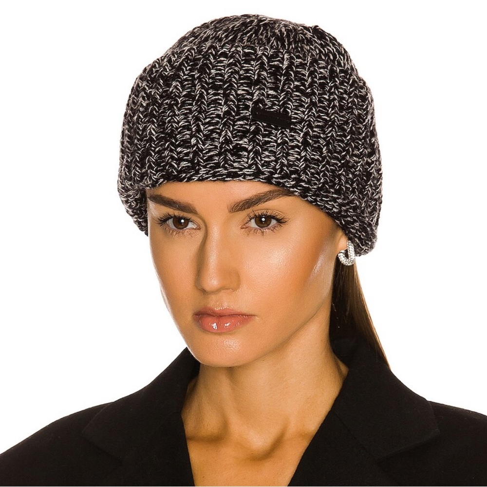 NWOT🖤SAINT LAURENT🖤Knitted Cuff Cashmere Wool Beanie